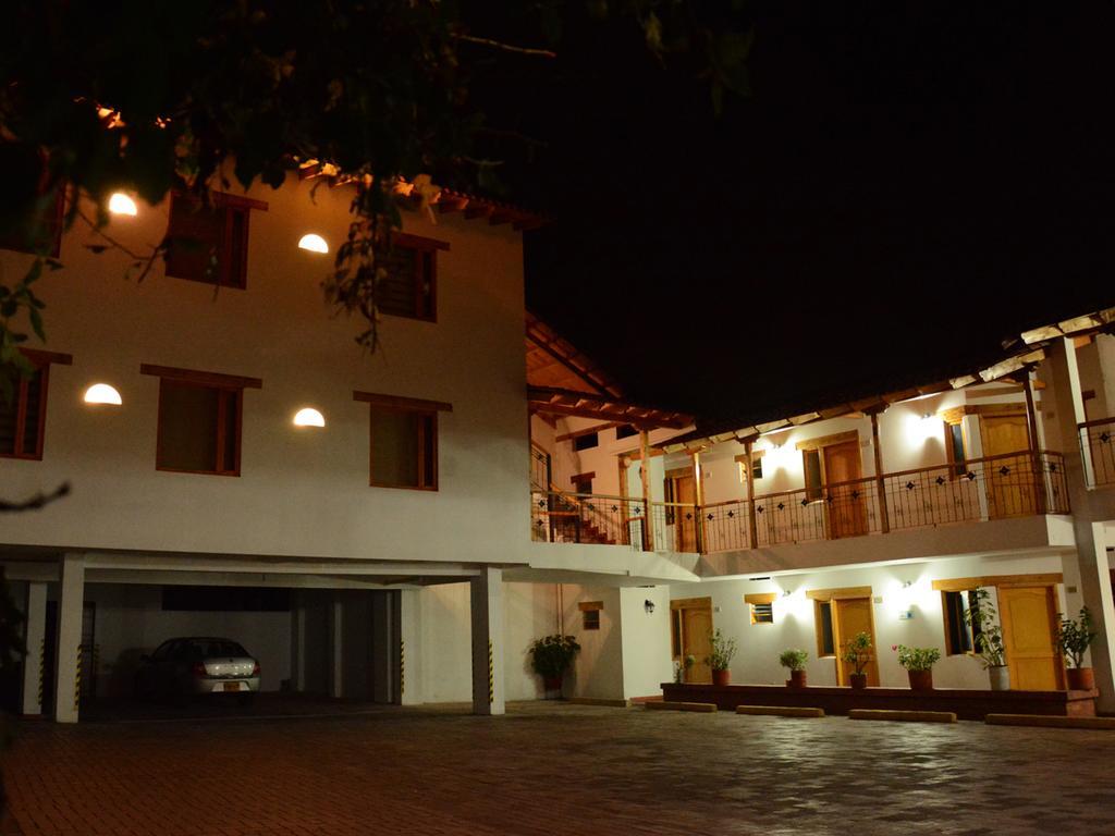 Hotel Cacique Real Zipaquirá المظهر الخارجي الصورة